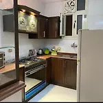 Elite Pyramids View Apartments